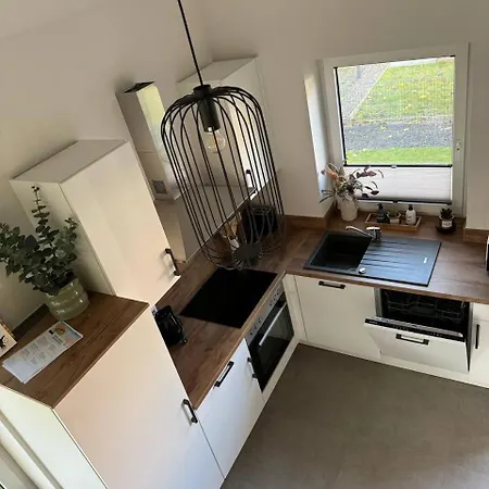 2 Einzelne Haeuser Nebeneinander Mit Garten! Neu Feriehus